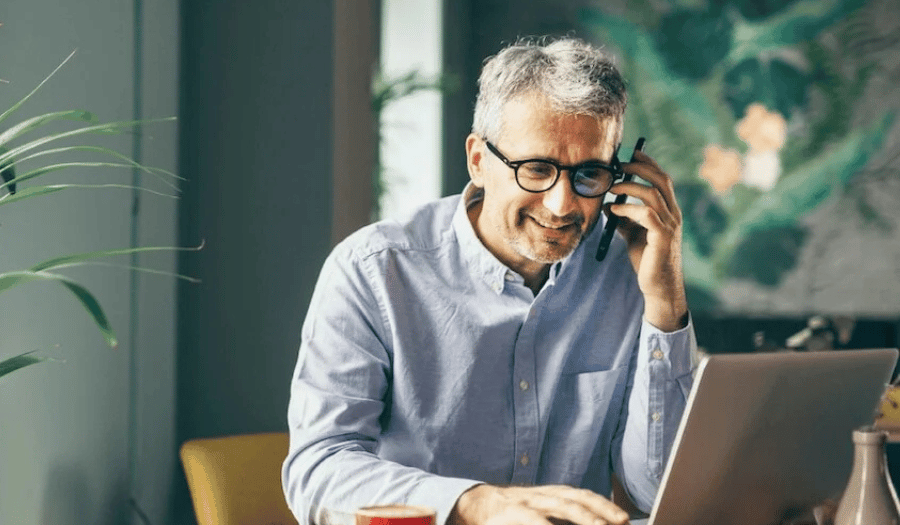 Adviser using Mailock pro on phone to client