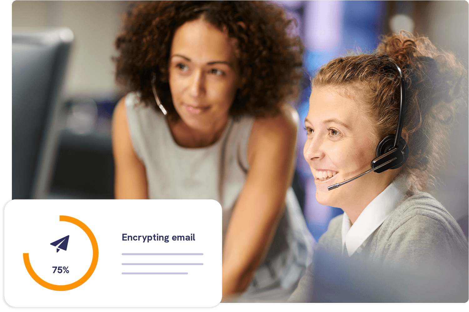 Customer service rep securing emails with Mailock