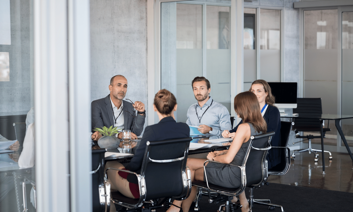 Meeting with leaders in board room